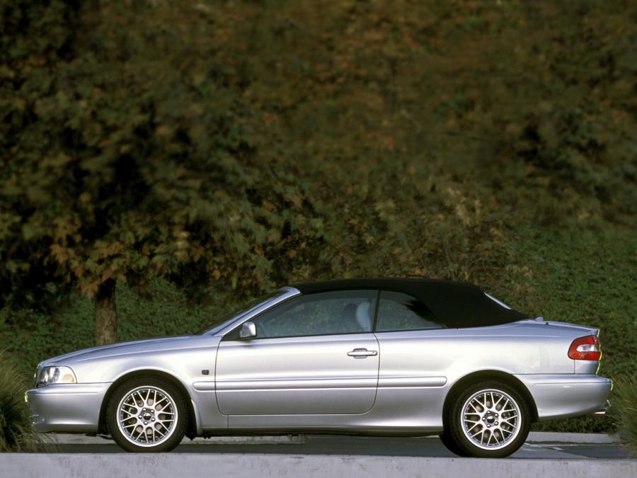  Volvo C70 Convertible 1998 года  (фото 28 из 33)